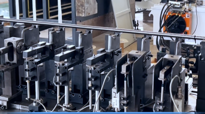 丝杆圆棒自动校直机