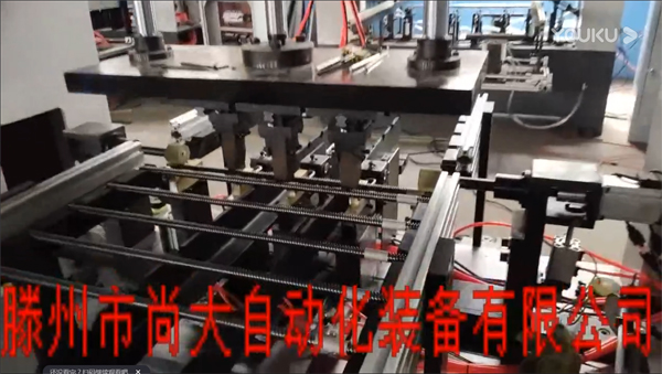 多压头丝杆校直机